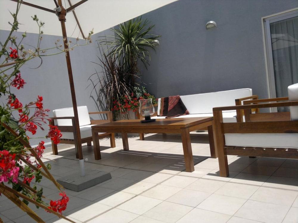 Bys Palermo Hotel